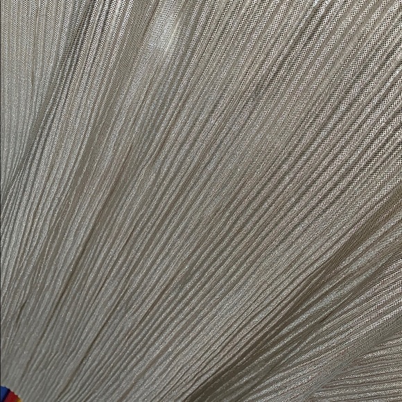 Silver and gold  shirt more silver then gold - Picture 2 of 5